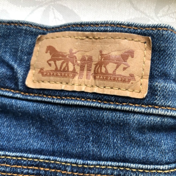 Levi’s Blue Capri Denim Jeans Pants Women’s Size 14 Foldable Bottoms Slim-Fit - Picture 11 of 16